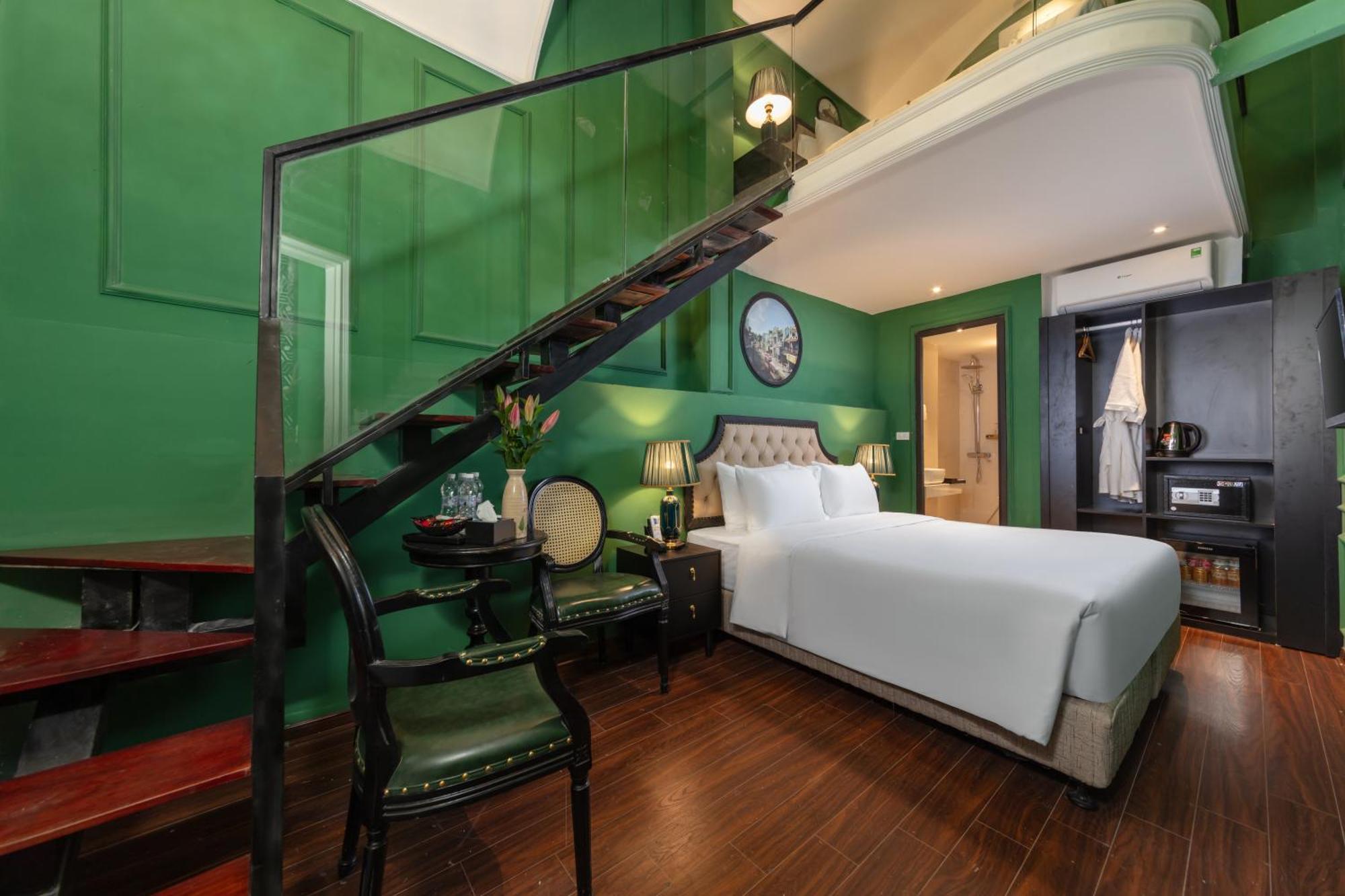 Madelise Adora Hotel & Travel ハノイ市 エクステリア 写真