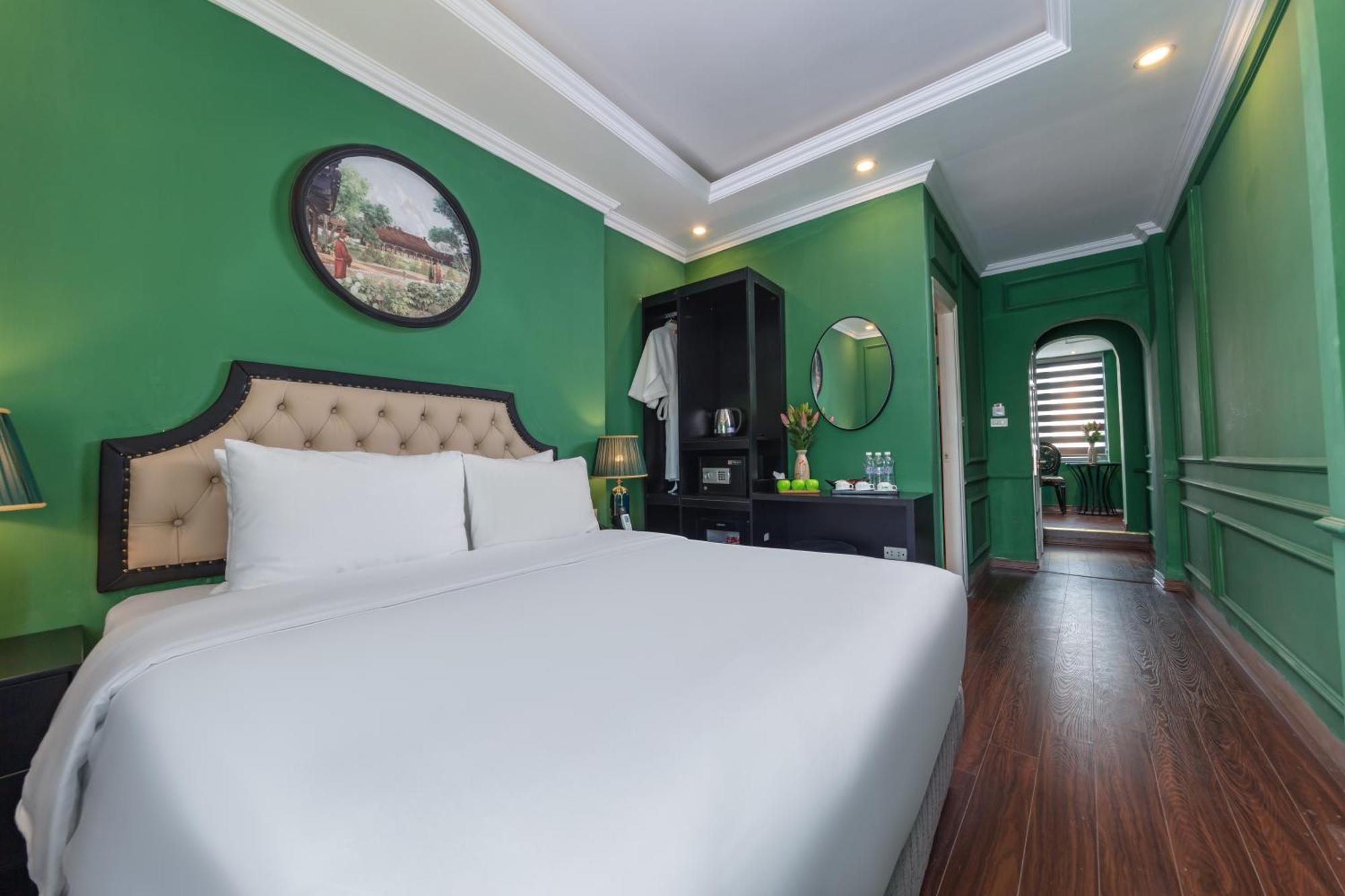 Madelise Adora Hotel & Travel ハノイ市 エクステリア 写真